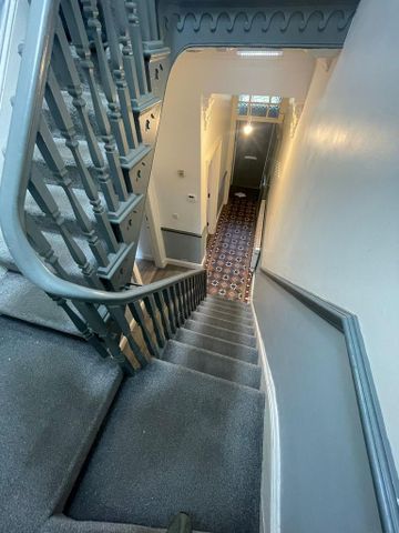 5 bedroom terraced house to rent - Photo 2