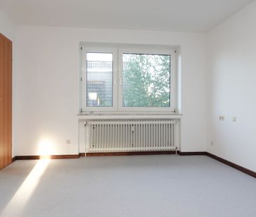 Sonnige & familienfreundliche 5-Zimmer-Wohnung mit großem Balkon - Photo 3