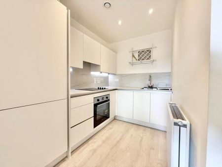 1 bedroom apartment to rent - Photo 2