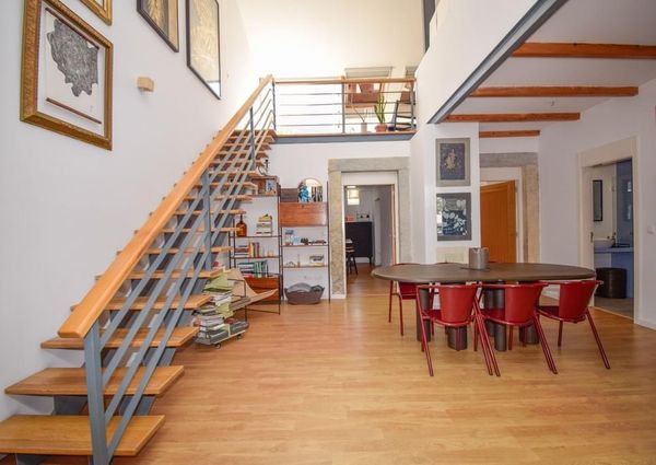 2 Bedroom House with a terrace, Paço de Arcos, Oeiras