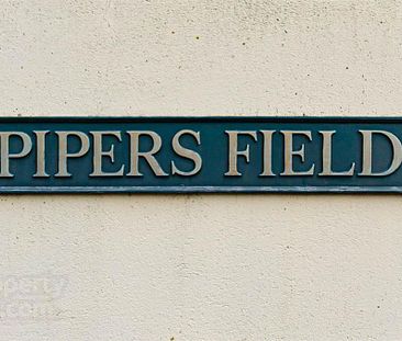 10 Pipers Field, Dundonald, BT162AB, Belfast - Photo 4