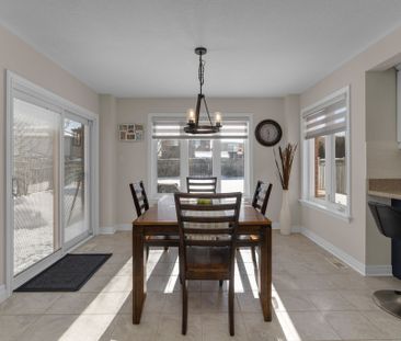 For Lease - 30 Taylor Court, Bradford West Gwillimbury, Ontario - Photo 5