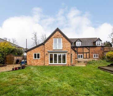 4 bedroom detached house to rent - Photo 6