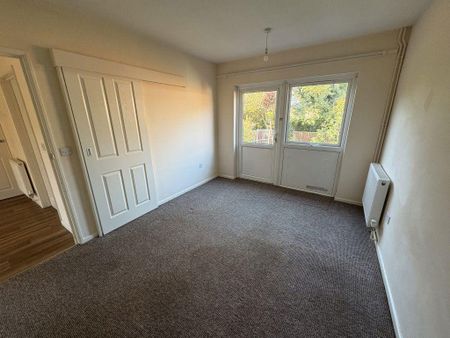 2 bedroom property to rent - Photo 3