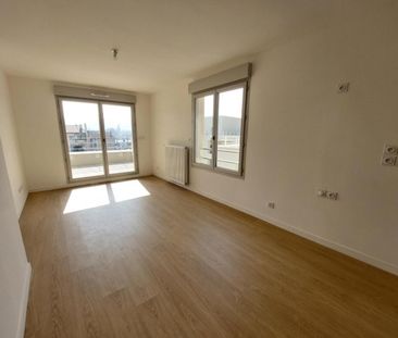 location Appartement T2 DE 40.35m² À GIVORS - Photo 2