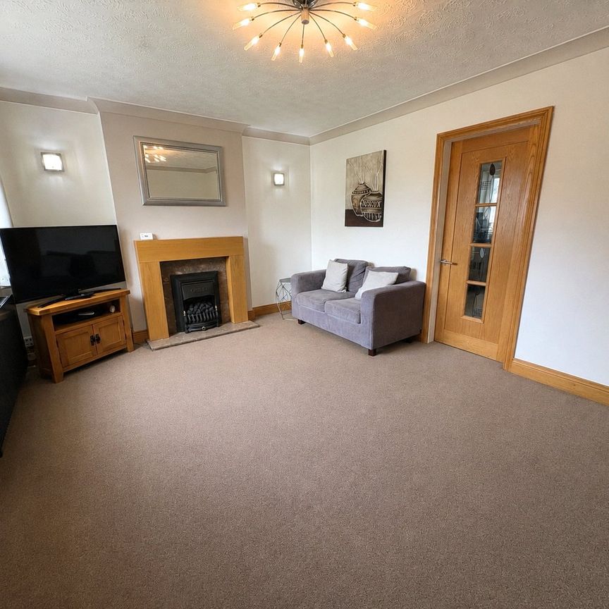 Abbott Clough Avenue, 33, Blackburn, BB1 3LP, Lancashire - Photo 1