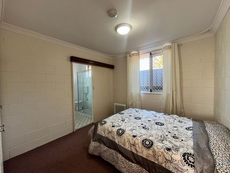 Fully Furnished or Unfurnished Cosy Unit - Photo 4