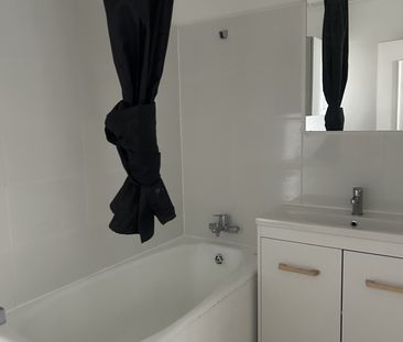 Location Appartement 3 pièces 50m² ORLEANS 45000 - Photo 3