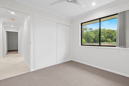 Contemporary Family Living in Sought-After Burpengary – Spacious 4-Bedroom Home with Double Garage - Photo 5