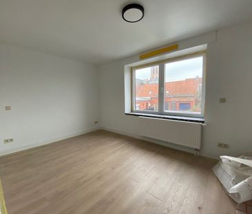 Gerenoveerde woning met 3 slpk en garage te Rollegem-Kapelle - Photo 6