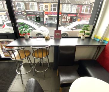 £800 PCM, Fully Fitted and Equipped A3 Licensed Restaurant and Take... - Photo 6