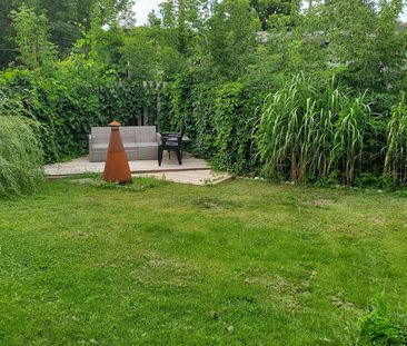 For Lease - 241 Bradley Avenue, Vanier and Kingsview Park, Ontario - Photo 6