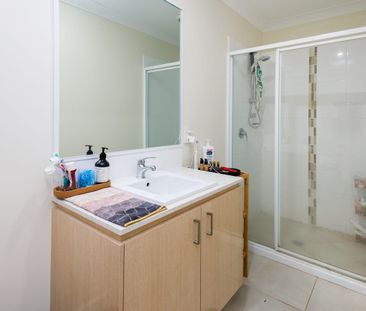 RARE ONE BEDROOM DUPLEX - Photo 5