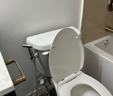 For Lease - 37 Frontier Pathway Unit# Main, Toronto, Ontario - Photo 6