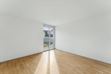 "1. Nettomietzins gratis - Modernes Wohnen & Einkaufen direkt im Haus!" - Foto 3