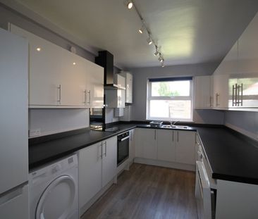 4 Bed Terraced House, Portswood Road, SO17 - Photo 5