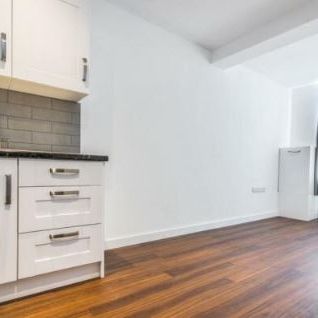 1 bedroom apartment to rent Bishopric, Horsham, RH12 - Photo 2