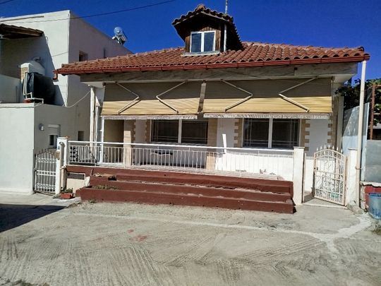 Μονοκατοικία για ενοικίαση Αγία Ειρήνη (Ελευθέριο-Κορδελιό) - Photo 1