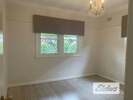 19 Fitzroy Road - Photo 5