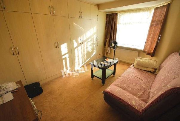 Bridgewater Road, Wembley, Middlesex, HA0 - Photo 1