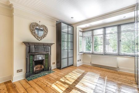 5 bedroom detached house to rent - Photo 3