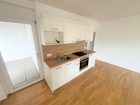 HELL & FREUNDLICH | 2-Zimmerwohnung mit gemütlicher Loggia! - Photo 5