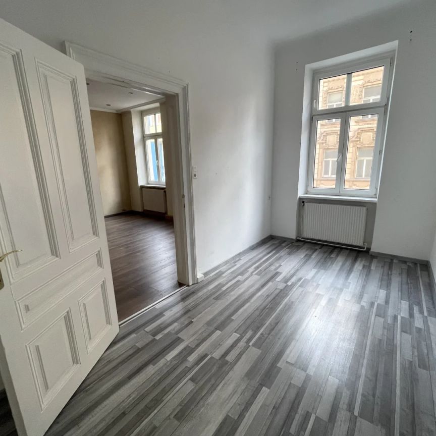 PROVISIONSFREI - SONNIGE 3 ZIMMERWOHNUNG - NÄHE U6 GUMPENDORFERSTRASSE UND MARIAHILFERSTRASSE - 2 er WG GEEIGNET - Photo 1