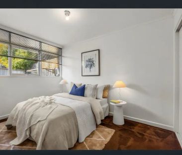 “Private & Peaceful 2-Bedroom Home in the Heart of Chelsea” - Photo 6