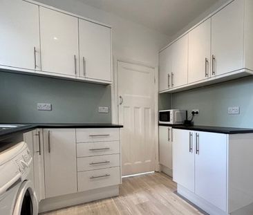 Dominion Road, Worthing, BN14 3 bedroom house to rent - Photo 3