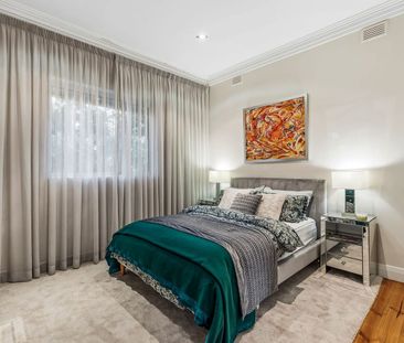 Hills Retreat with City Views - FURNISHED - Photo 6