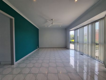 Immaculate 3 Bedroom Home in Ideal Location - Photo 2