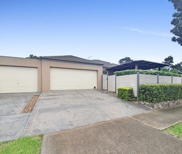 Spacious Family Living in Sought-After Tarneit Location - Photo 5