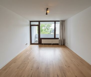 *hell. modern. zentrumsnah* schöne Wohnung mit Balkon in Friedrich-... - Photo 4