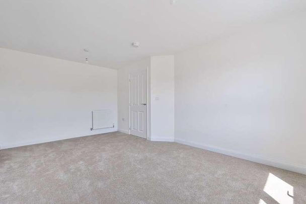 Abbey Fields, Abingdon, OX14 - Photo 1