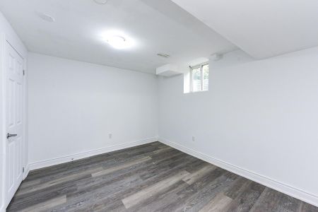 For Lease - 14 Paramount Place, Brampton, Ontario - Photo 5