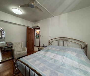 3 Bedroom CONDOMINIUM at Serangoon - Photo 5