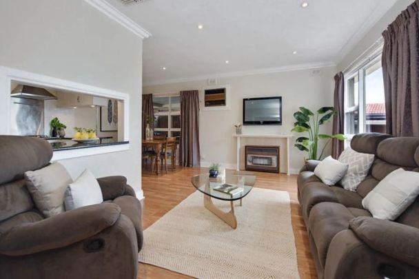 Stylish Family Home in Prime Rostrevor - Photo 1