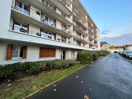 Location appartement 2 pièces, 53.00m², Reims - Photo 1