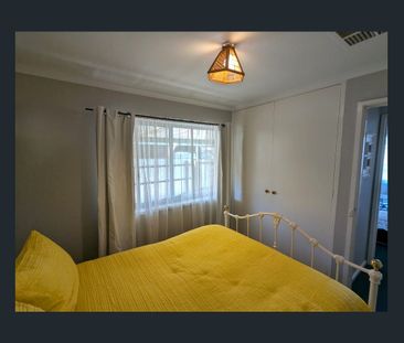 Court Living with Large Shed - Photo 6