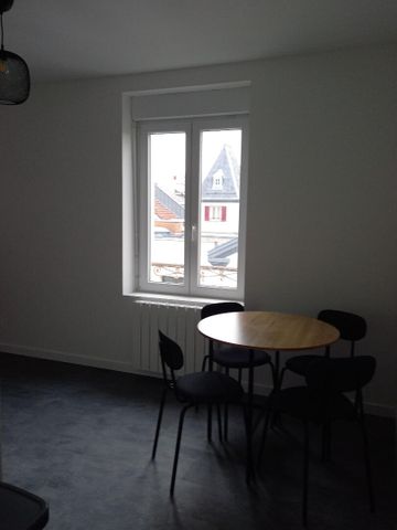 Location Appartement 2 pièces 46m² - Photo 4