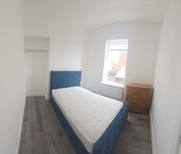 Lacey Street, Widnes, Cheshire, WA8 - Photo 1