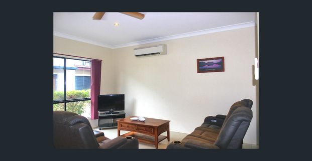Furnished, Air Conditioned 3 Bedroom Townhouse - Photo 1