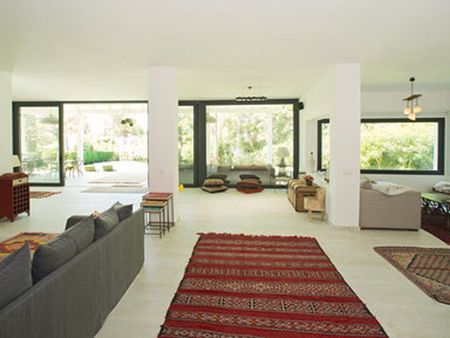 6 bedroom luxury Villa for rent in Marbella, Spain - Photo 5