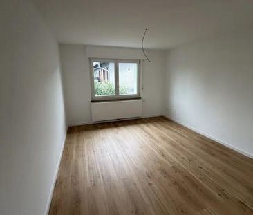 Helle 4-Zimmer Wohnung mit Balkon in Ettlingen - Photo 1