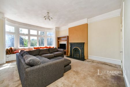 1 bedroom apartment to rent Knoyle Road, Brighton, East Sussex, BN1 - Photo 2