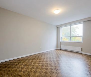 225-227 Cosburn Ave — 1 Bedroom - Photo 5
