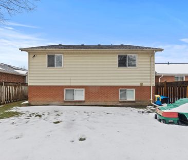 For Lease - 3387 Cardinal Drive, Niagara Falls, Ontario - Photo 1