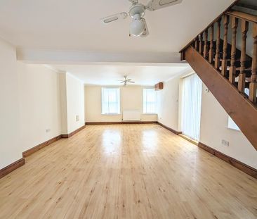 3 bedroom house to rent - Photo 2