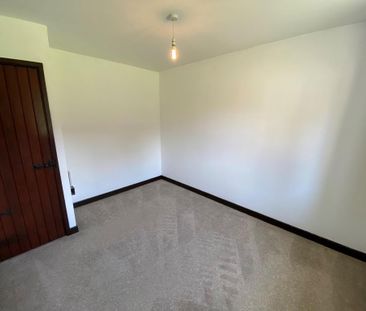 1 bedroom terraced bungalow to rent - Photo 2