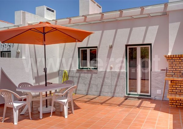 House T2 / Óbidos, Óbidos